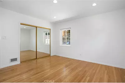 21823 Providencia Street, Woodland Hills, CA 91364 - Photo 17