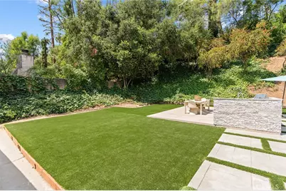 4041 Vanalden Avenue, Tarzana, CA 91356 - Photo 43