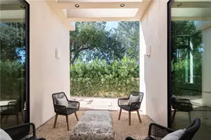 23340 Collins, Woodland Hills, CA 91367 - Photo 33