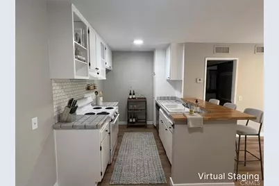 23515 Lyons, Valencia, CA 91355 - Photo 7