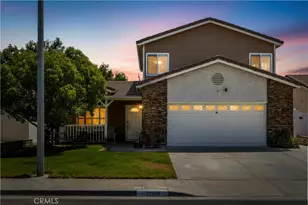 27626 Buckskin, Castaic, CA 91384 - Photo 1