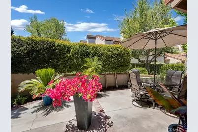 424 Country Club Drive #A, Simi Valley, CA 93065 - Photo 3