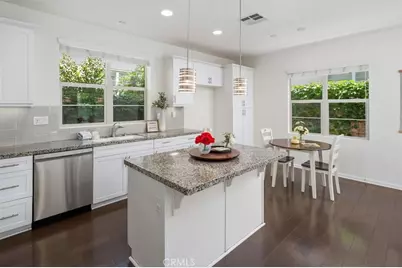 21753 Propello, Saugus, CA 91350 - Photo 5