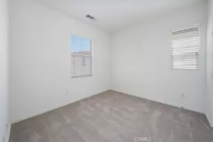 21753 Propello, Saugus, CA 91350 - Photo 23