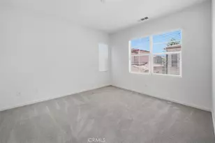21753 Propello, Saugus, CA 91350 - Photo 19