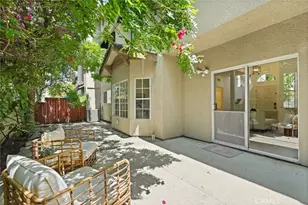20851 Community, Winnetka, CA 91306 - Photo 25