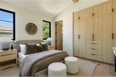 4245 Bellaire Avenue, Studio City, CA 91604 - Photo 27