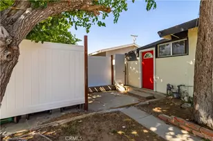 44937 E 5th St, Lancaster, CA 93535 - Photo 7