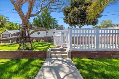 10011 Genesta Avenue, Northridge, CA 91325 - Photo 39