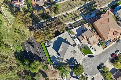 13042 Jolette Avenue, Granada Hills, CA 91344 - Photo 45