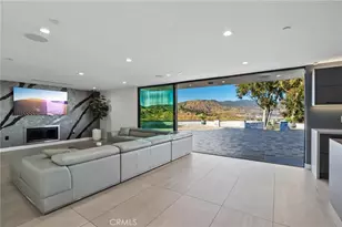 13042 Jolette Ave, Granada Hills, CA 91344 - Photo 11