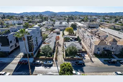 11414 Calvert Street, North Hollywood, CA 91606 - Photo 11
