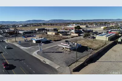 44431 Division, Lancaster, CA 93535 - Photo 3