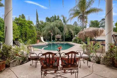 8836 Enfield Avenue, Sherwood Forest, CA 91325 - Photo 27