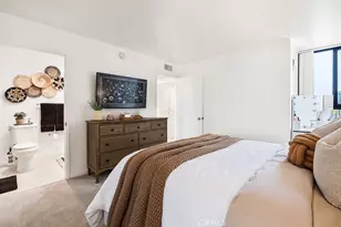 7826 Topanga Canyon Blvd, Canoga Park, CA 91304 - Photo 15