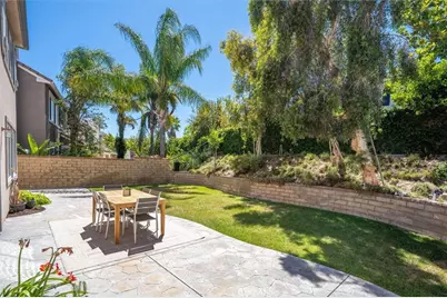27866 Alta Vista, Valencia, CA 91355 - Photo 19