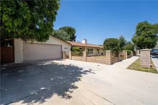13677 Fellows, Sylmar, CA 91342 - Photo 21
