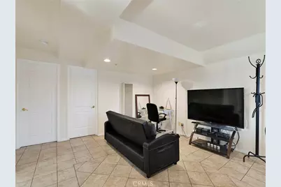 816 S Record Avenue, Los Angeles, CA 90023 - Photo 17