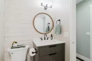 32480 The Old Rd, Castaic, CA 91384 - Photo 21