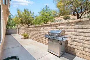 29890 Berkshire, Castaic, CA 91384 - Photo 23