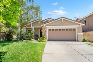 29890 Berkshire, Castaic, CA 91384 - Photo 1