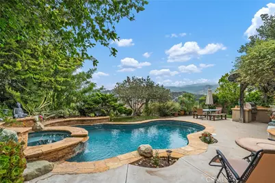 25730 Hawthorne Place, Stevenson Ranch, CA 91381 - Photo 35