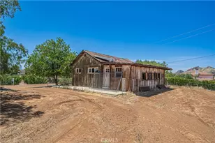 10367 Escondido Canyon, Agua Dulce, CA 91390 - Photo 27
