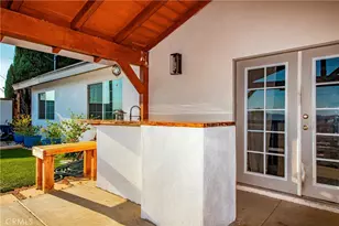 19776 Merryhill St, Canyon Country, CA 91351 - Photo 3