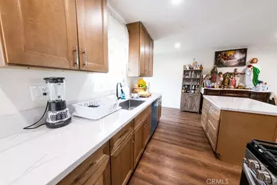 15719 Romar Street, North Hills, CA 91343 - Photo 19