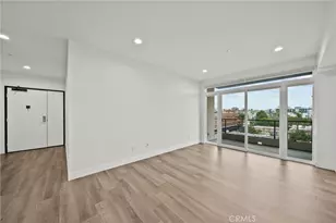 900 S Kenmore Ave, Los Angeles, CA 90006 - Photo 3