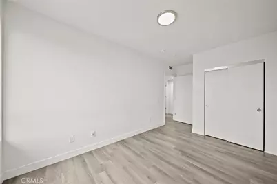 900 S Kenmore Avenue #504, Los Angeles, CA 90006 - Photo 15