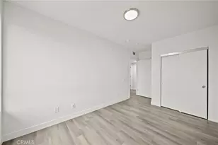 900 S Kenmore Ave, Los Angeles, CA 90006 - Photo 15
