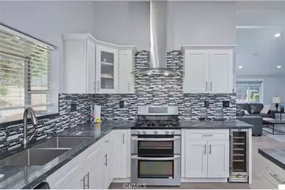 20865 Martha, Woodland Hills, CA 91367 - Photo 7