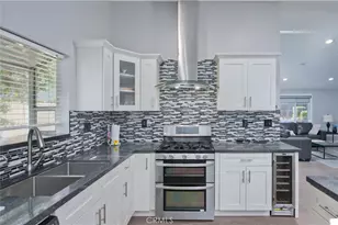 20865 Martha, Woodland Hills, CA 91367 - Photo 7