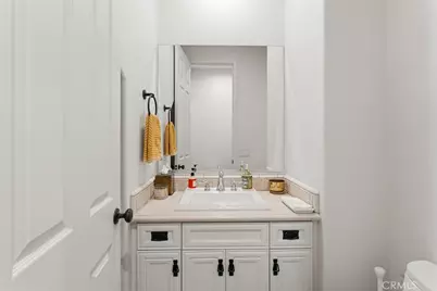 26962 Alsace, Calabasas, CA 91302 - Photo 23
