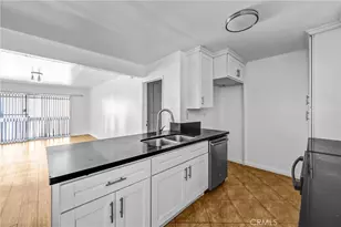5334 Lindley Ave, Encino, CA 91316 - Photo 7