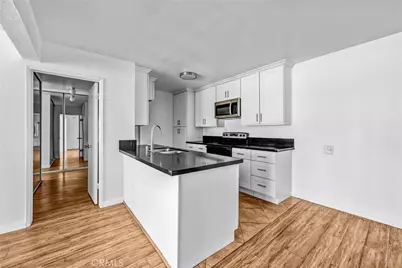 5334 Lindley Avenue #319, Encino, CA 91316 - Photo 5