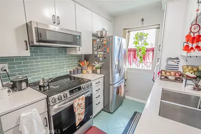 1701 Neil Armstrong #202, Montebello, CA 90640 - Photo 5