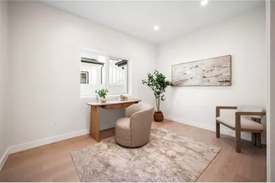 5412 Fallbrook Avenue, Woodland Hills, CA 91367 - Photo 17