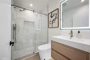 5412 Fallbrook Ave, Woodland Hills, CA 91367 - Photo 15
