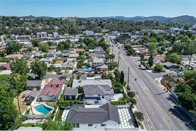 5412 Fallbrook Avenue, Woodland Hills, CA 91367 - Photo 47