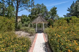 19817 Hiawatha St, Chatsworth, CA 91311 - Photo 21
