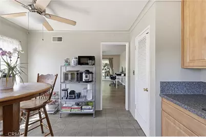 28003 Urbandale Avenue, Saugus, CA 91350 - Photo 7