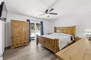28003 Urbandale Ave, Saugus, CA 91350 - Photo 11