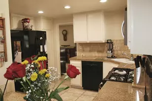 15816 Cindy Ct, Canyon Country, CA 91387 - Photo 11
