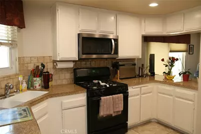 15816 Cindy Court, Canyon Country, CA 91387 - Photo 13