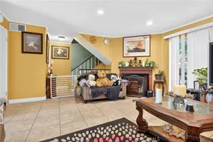 14287 Foothill Blvd, Sylmar, CA 91342 - Photo 5