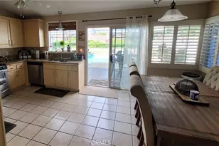 31329 Tobiah Pl, Castaic, CA 91384 - Photo 13