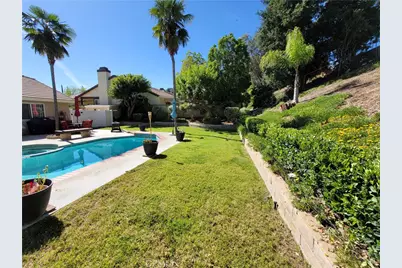 31329 Tobiah Place, Castaic, CA 91384 - Photo 33