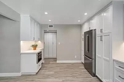 5346 Tyrone Avenue, Sherman Oaks, CA 91401 - Photo 23